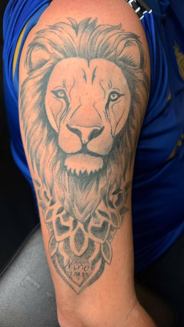tatouage lion