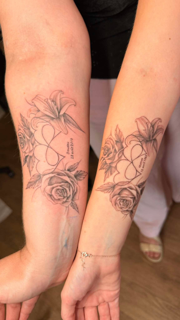 tatouages_fleurs_coeurs